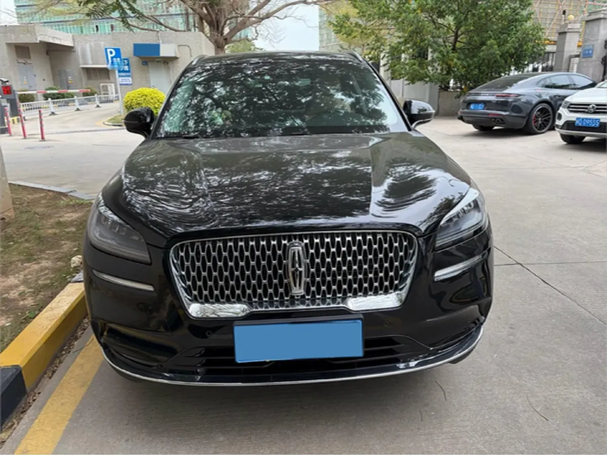 2022 Lincoln Corsair 2.0T 245HP L4 8AT,autocango,china used car exporter,china ev exporter,chinese used car exporter,chinese used ev exporter