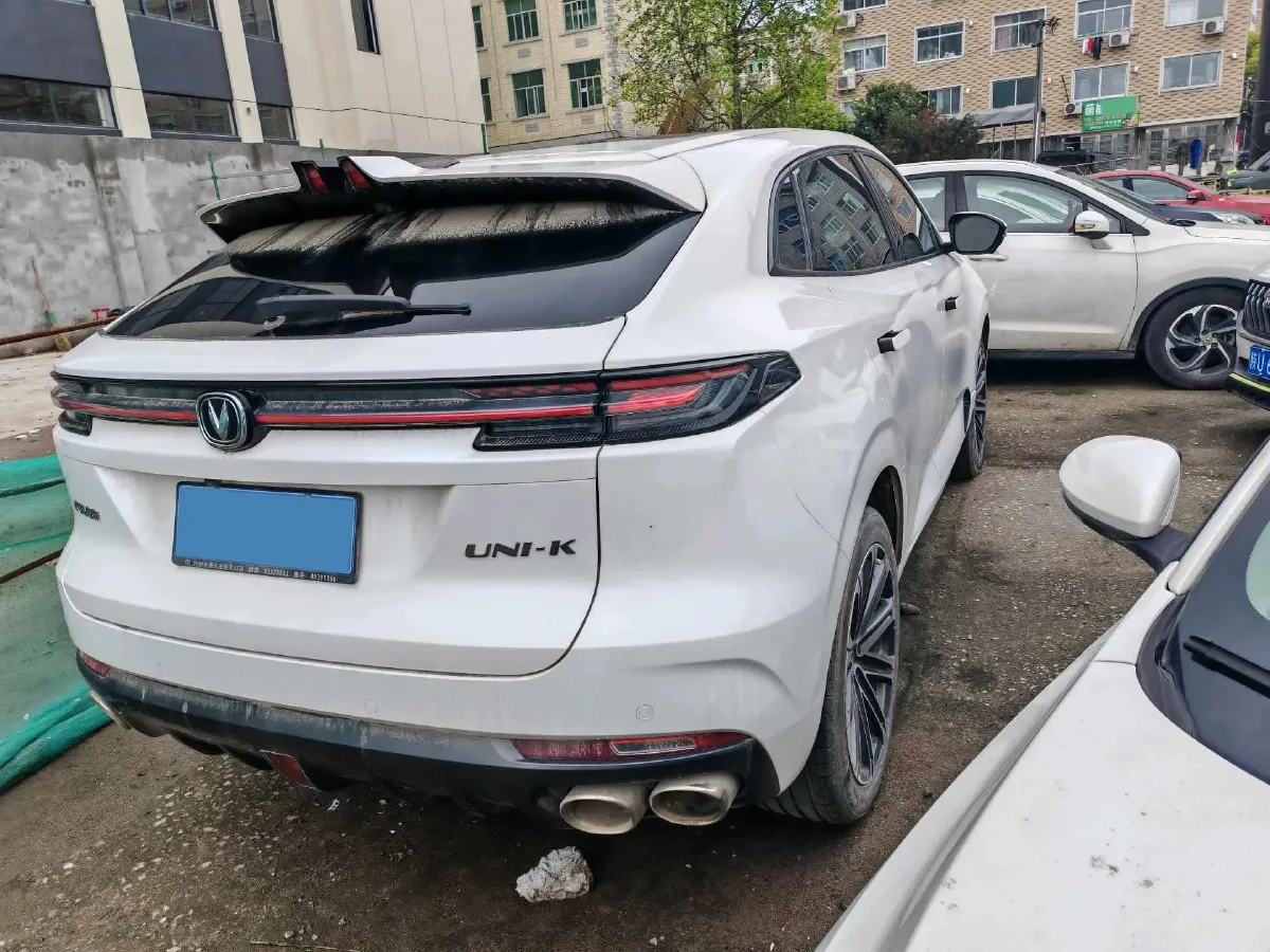 2021 ChangAn UNI-K 2.0T 233HP L4 8AT,autocango,china used car exporter,china ev exporter,chinese used car exporter,chinese used ev exporter