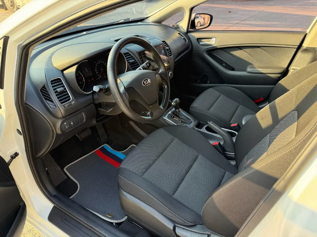 2017 Kia K3 1.6L 128HP L4 6AT,autocango,china used car exporter,china ev exporter,chinese used car exporter,chinese used ev exporter