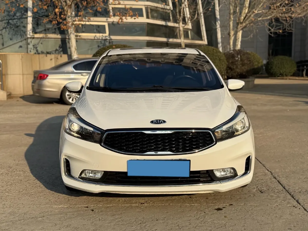 2017 Kia K3 1.6L 128HP L4 6AT,autocango,china used car exporter,china ev exporter,chinese used car exporter,chinese used ev exporter