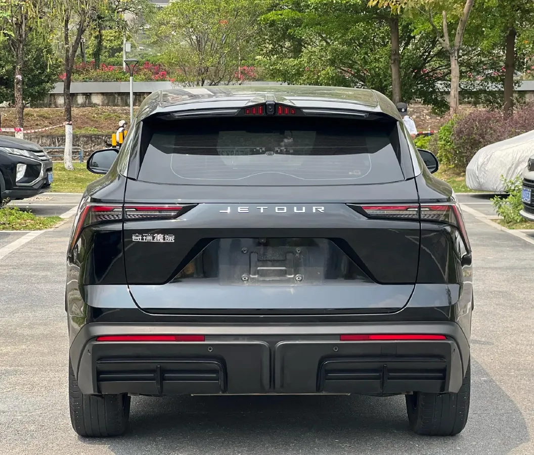 2022 Jetour DASHING 1.6T 197HP L4 7DCT,autocango,china used car exporter,china ev exporter,chinese used car exporter,chinese used ev exporter