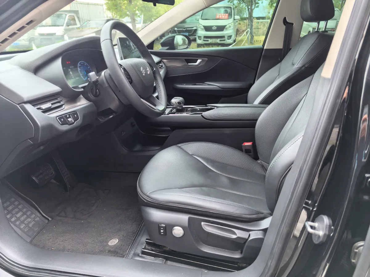 2023 HongQi E-QM5 BEV 54KWH,autocango,china used car exporter,china ev exporter,chinese used car exporter,chinese used ev exporter