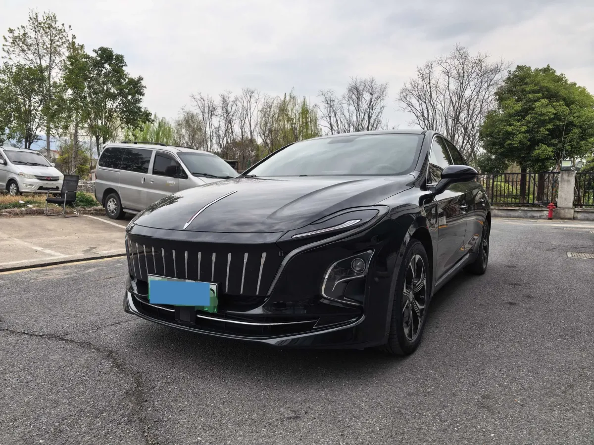 2023 HongQi E-QM5 BEV 54KWH,autocango,china used car exporter,china ev exporter,chinese used car exporter,chinese used ev exporter