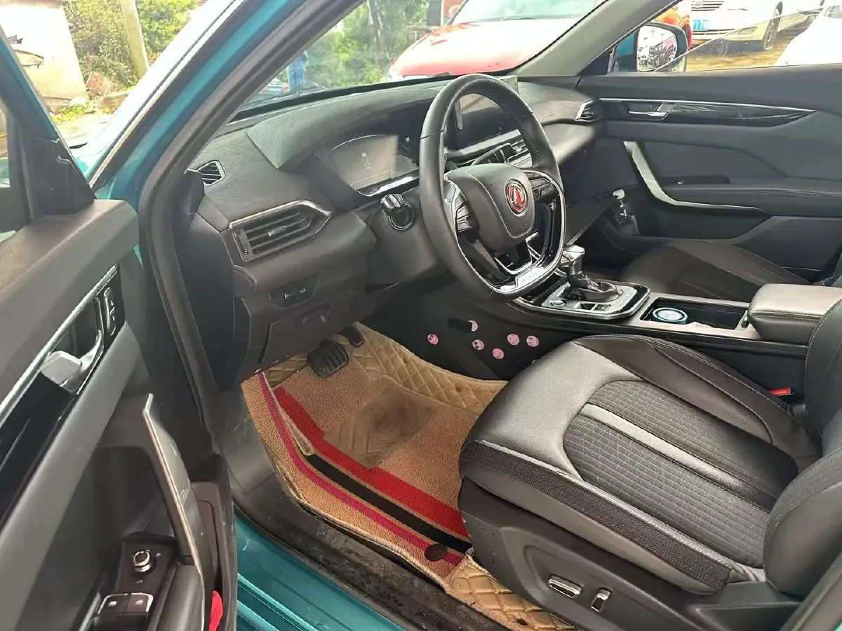 2020 DongFeng Aeolus YiXuan 1.5T 150HP L4 6DCT,autocango,china used car exporter,china ev exporter,chinese used car exporter,chinese used ev exporter