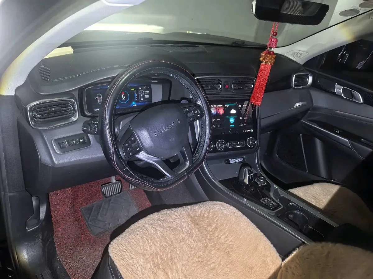 2018 Isuzu Mu-X 1.9T 163HP L4 6AT,autocango,china used car exporter,china ev exporter,chinese used car exporter,chinese used ev exporter