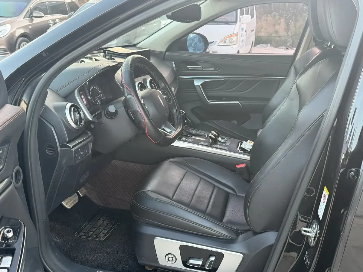 2017 WEY VV5 2.0T 197HP L4 7DCT,autocango,china used car exporter,china ev exporter,chinese used car exporter,chinese used ev exporter