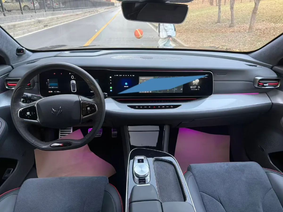 2022 ARCFOX αS BEV 74.5KWH,autocango,china used car exporter,china ev exporter,chinese used car exporter,chinese used ev exporter