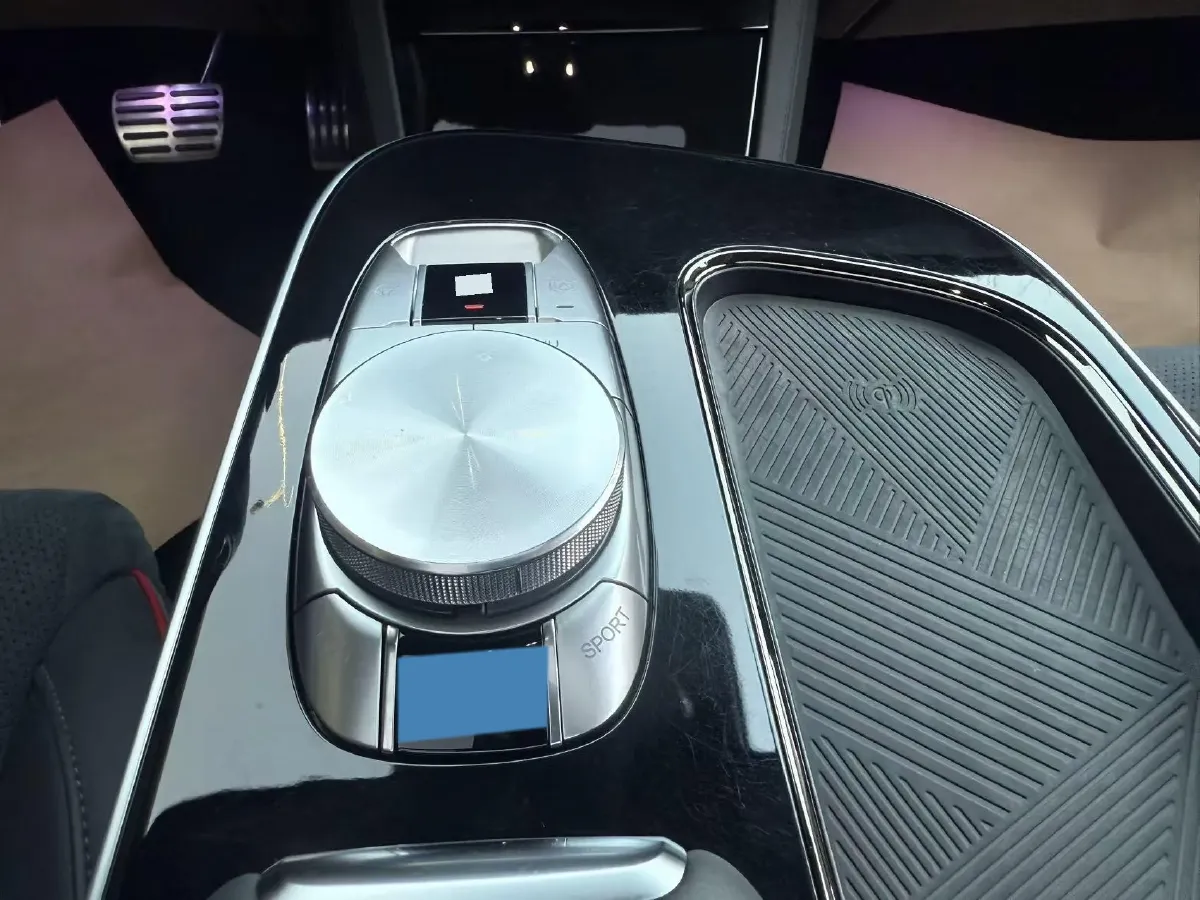 2022 ARCFOX αS BEV 74.5KWH,autocango,china used car exporter,china ev exporter,chinese used car exporter,chinese used ev exporter