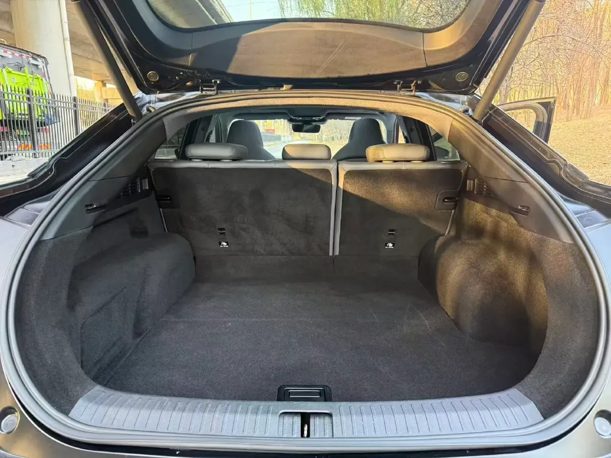 2022 ARCFOX αS BEV 74.5KWH,autocango,china used car exporter,china ev exporter,chinese used car exporter,chinese used ev exporter