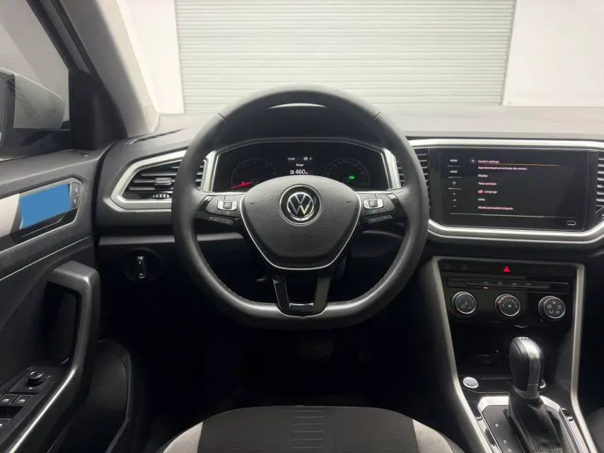 2022 Volkswagen T-Roc 1.4T 150HP L4 7DCT,autocango,china used car exporter,china ev exporter,chinese used car exporter,chinese used ev exporter