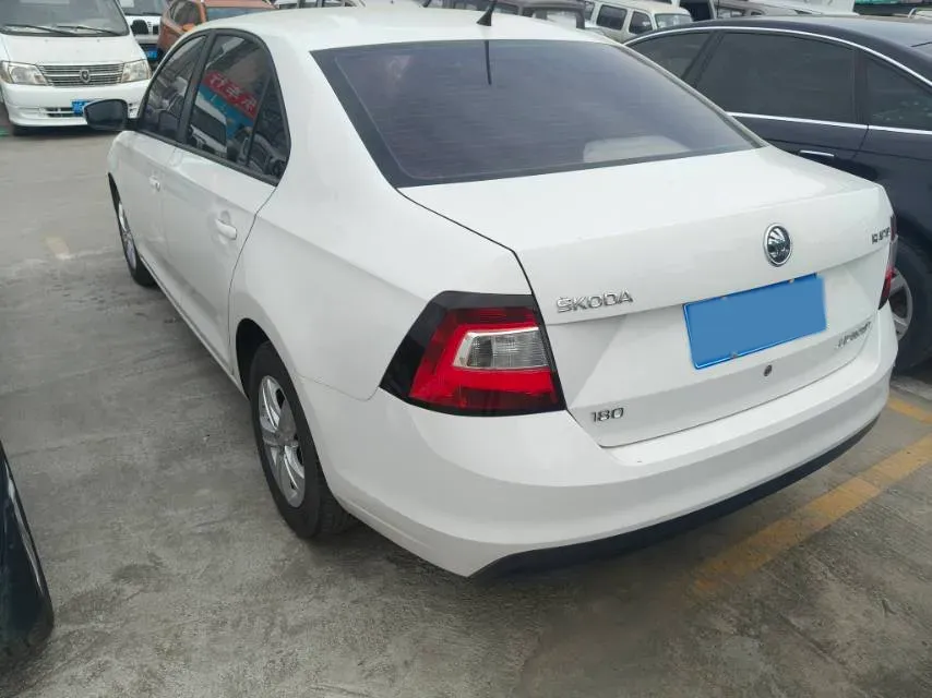 2018 Skoda Rapid 1.6L 110HP L4 5MT,autocango,china used car exporter,china ev exporter,chinese used car exporter,chinese used ev exporter