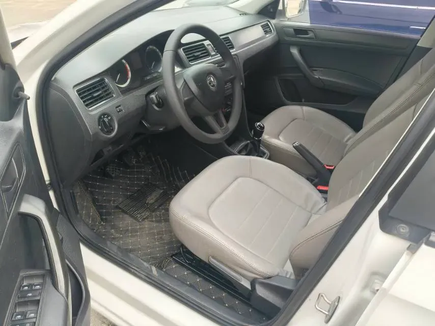 2018 Skoda Rapid 1.6L 110HP L4 5MT,autocango,china used car exporter,china ev exporter,chinese used car exporter,chinese used ev exporter