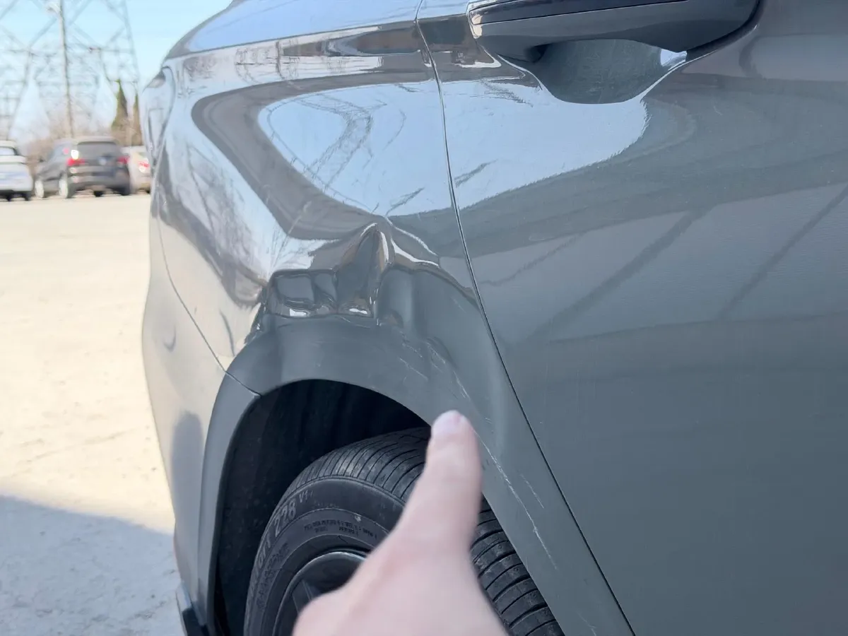 2022 Geely Binray 1.5T 181HP L4 7DCT,autocango,china used car exporter,china ev exporter,chinese used car exporter,chinese used ev exporter