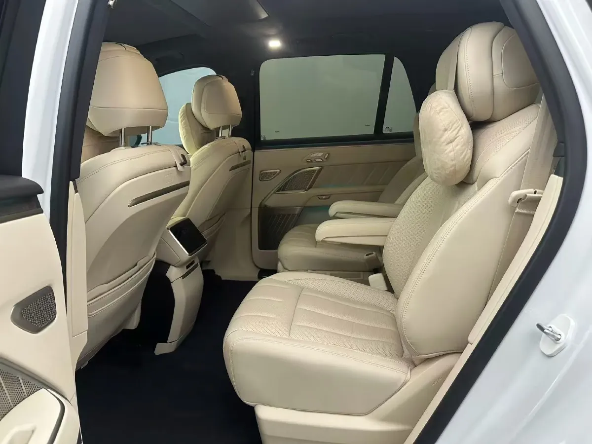 2025 ONVO L90 BEV,autocango,china used car exporter,china ev exporter,chinese used car exporter,chinese used ev exporter