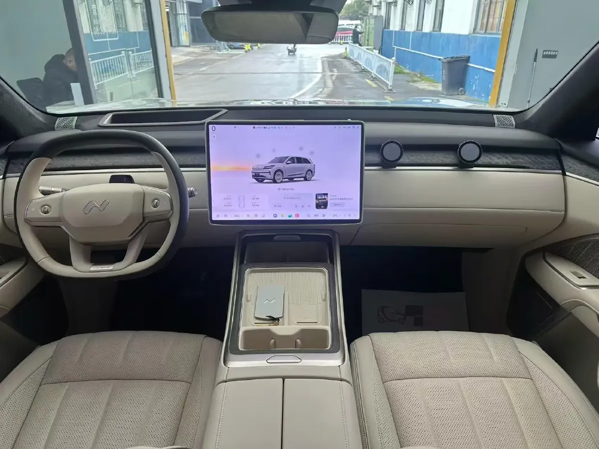 2025 ONVO L90 BEV,autocango,china used car exporter,china ev exporter,chinese used car exporter,chinese used ev exporter