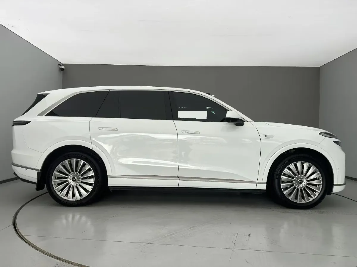 2025 ONVO L90 BEV,autocango,china used car exporter,china ev exporter,chinese used car exporter,chinese used ev exporter