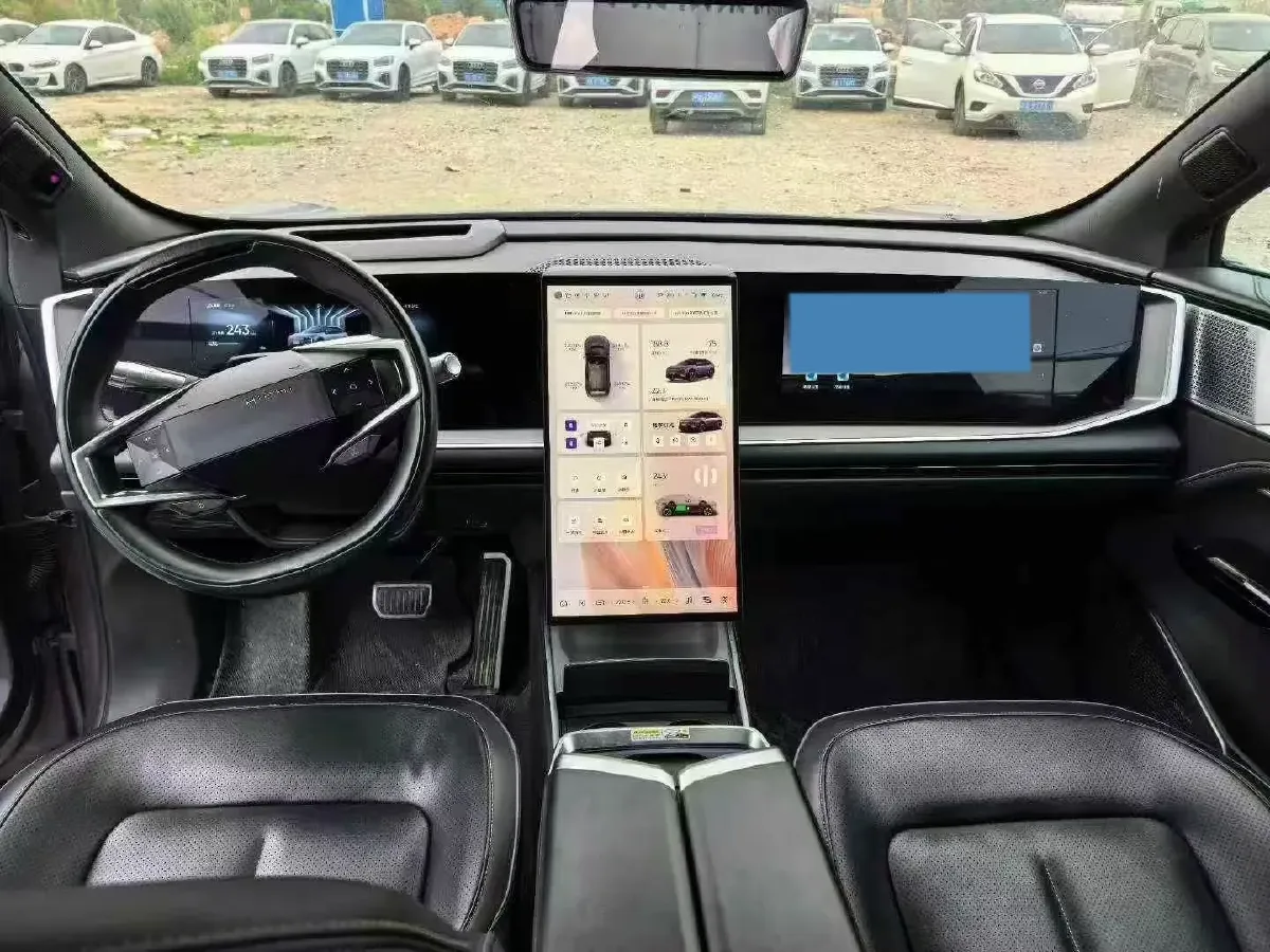 2023 HiPhi Y BEV 76.6KWH,autocango,china used car exporter,china ev exporter,chinese used car exporter,chinese used ev exporter