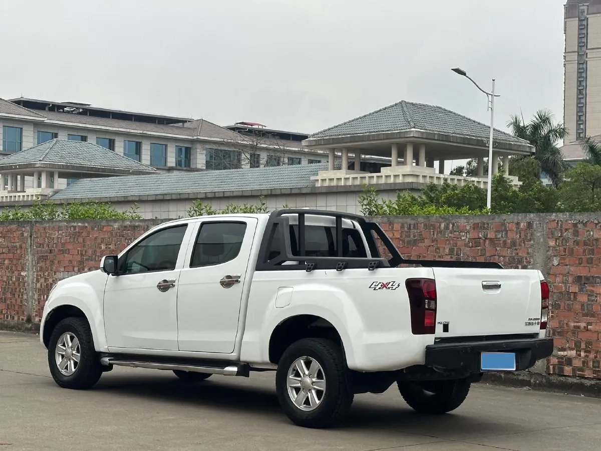 2020 Isuzu LingTuo 2.5T 150HP L4 6AT,autocango,china used car exporter,china ev exporter,chinese used car exporter,chinese used ev exporter