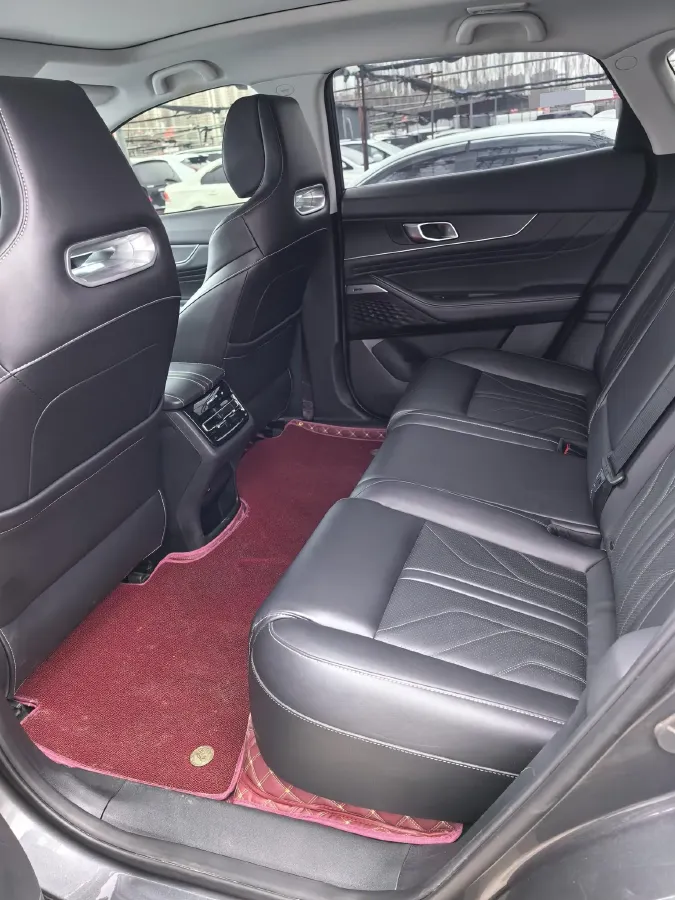 2023 ChangAn UNI-K iDD 1.5T 170HP L4 6TCT PHEV 28.39KWH,autocango,china used car exporter,china ev exporter,chinese used car exporter,chinese used ev exporter