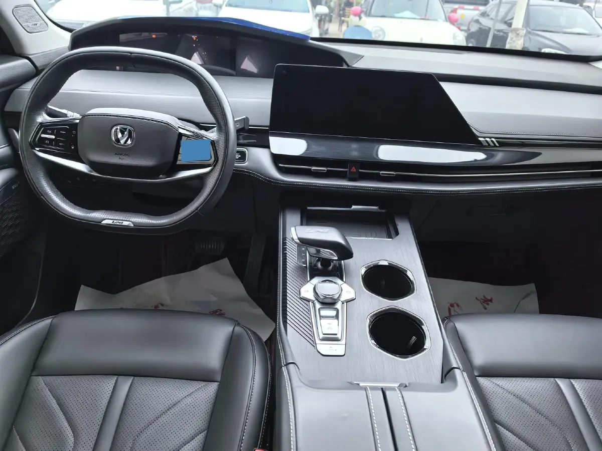 2023 ChangAn UNI-K iDD 1.5T 170HP L4 6TCT PHEV 28.39KWH,autocango,china used car exporter,china ev exporter,chinese used car exporter,chinese used ev exporter