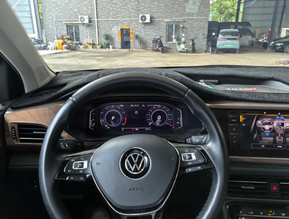 2022 Volkswagen Tharu 1.4T 150HP L4 7DCT,autocango,china used car exporter,china ev exporter,chinese used car exporter,chinese used ev exporter