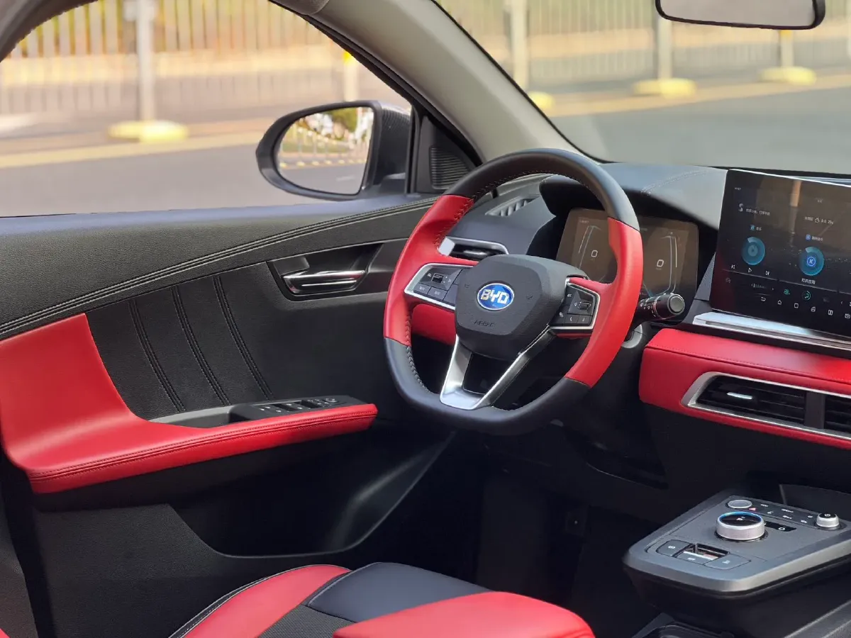 2021 MG Pilot 1.5T 173HP L4 7DCT,autocango,china used car exporter,china ev exporter,chinese used car exporter,chinese used ev exporter