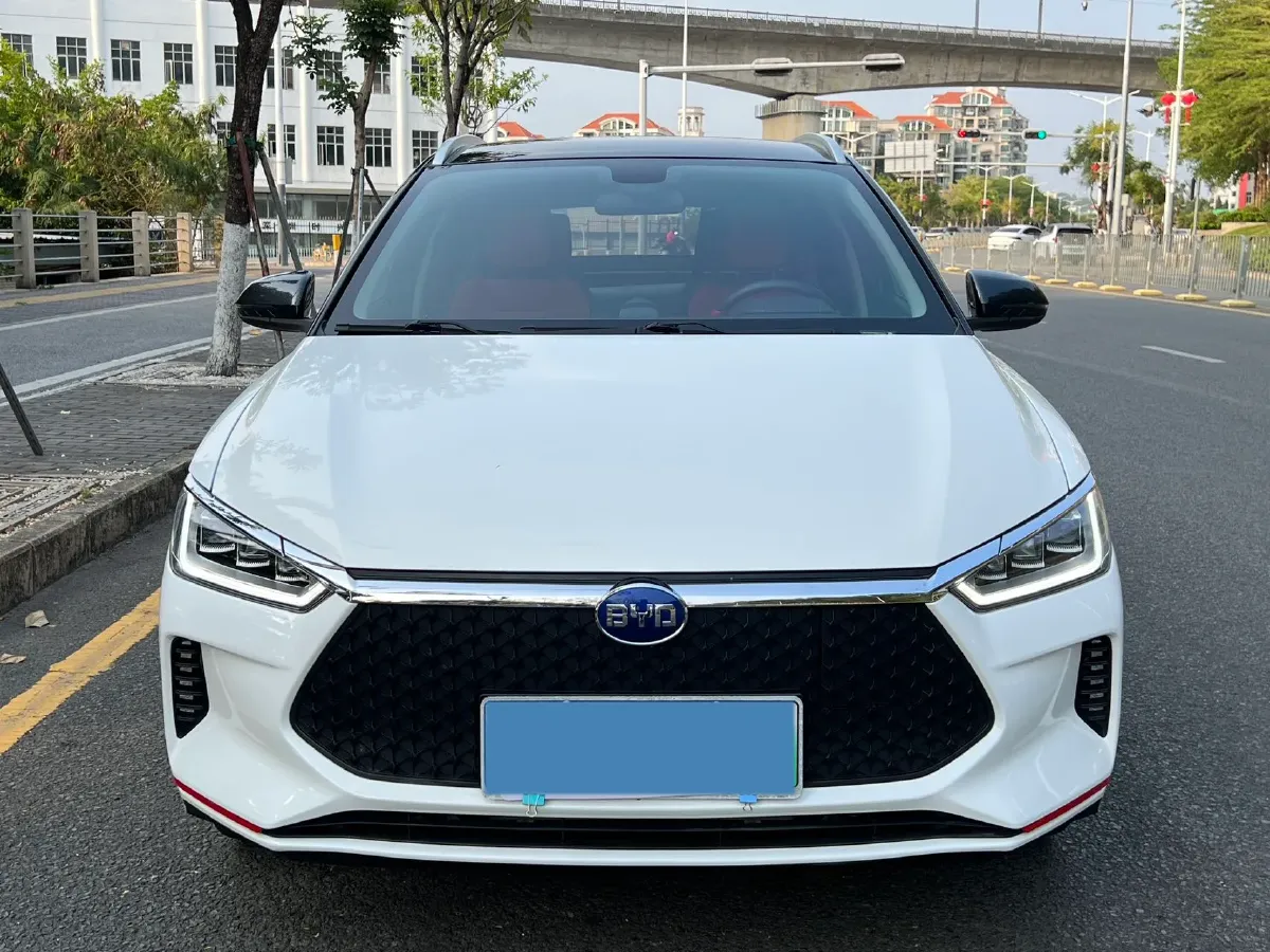 2021 MG Pilot 1.5T 173HP L4 7DCT,autocango,china used car exporter,china ev exporter,chinese used car exporter,chinese used ev exporter