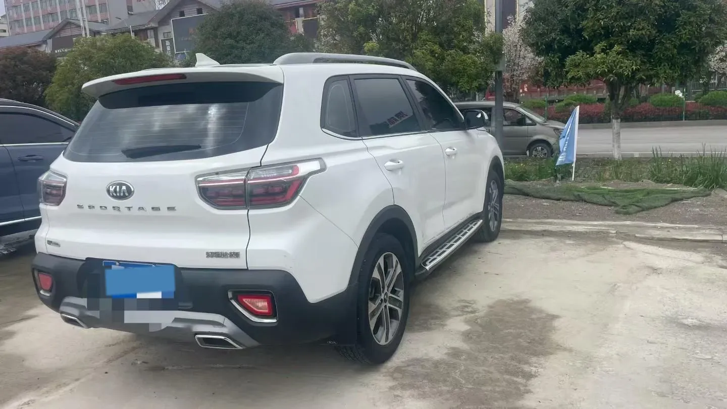 2018 Kia Sportage R 2.0L 160HP L4 6AT,autocango,china used car exporter,china ev exporter,chinese used car exporter,chinese used ev exporter