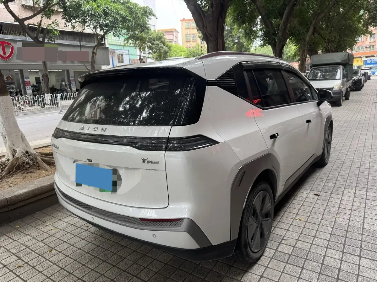 2023 GAC Trumpchi GS4 1.5T 177HP L4 6AT,autocango,china used car exporter,china ev exporter,chinese used car exporter,chinese used ev exporter