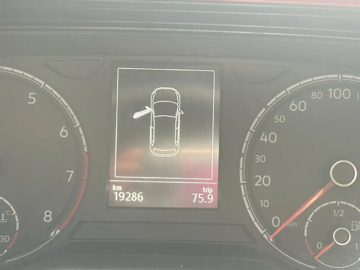 2019 Volkswagen Polo 1.5L 113HP L4 6AT,autocango,china used car exporter,china ev exporter,chinese used car exporter,chinese used ev exporter