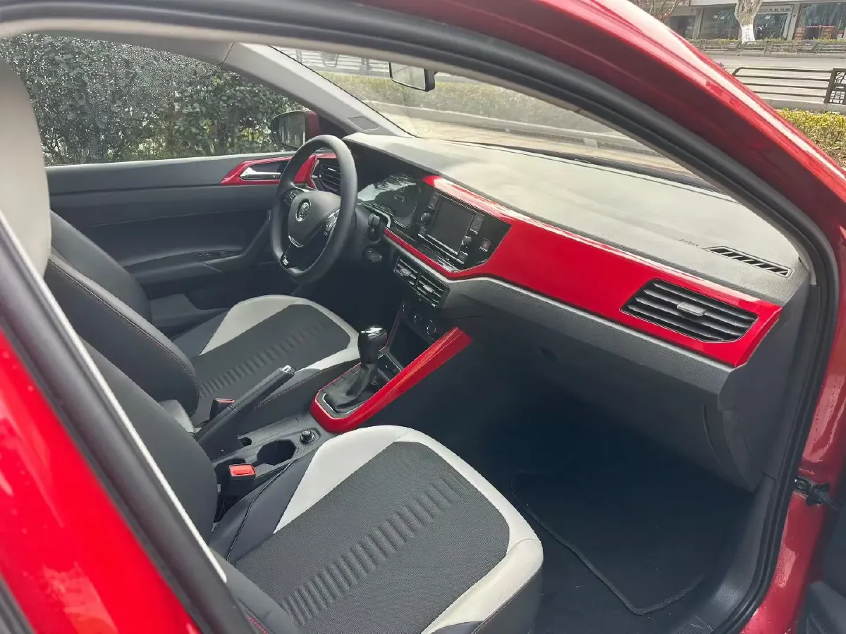 2019 Volkswagen Polo 1.5L 113HP L4 6AT,autocango,china used car exporter,china ev exporter,chinese used car exporter,chinese used ev exporter