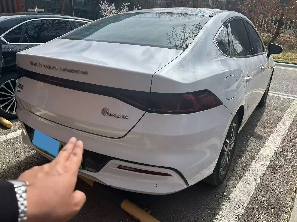 2021 Haval F7 1.5T 169HP L4 7DCT,autocango,china used car exporter,china ev exporter,chinese used car exporter,chinese used ev exporter