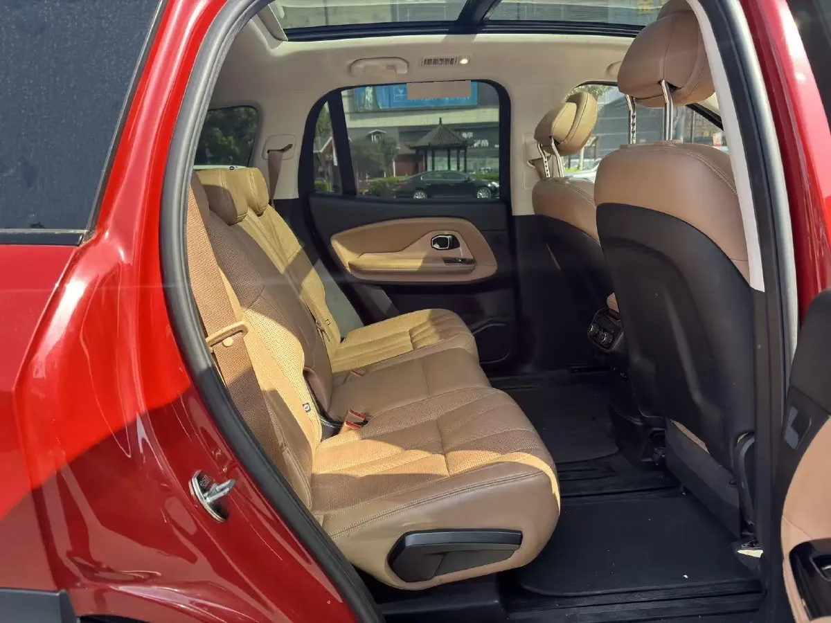 2018 NIO ES8 BEV 70KWH,autocango,china used car exporter,china ev exporter,chinese used car exporter,chinese used ev exporter