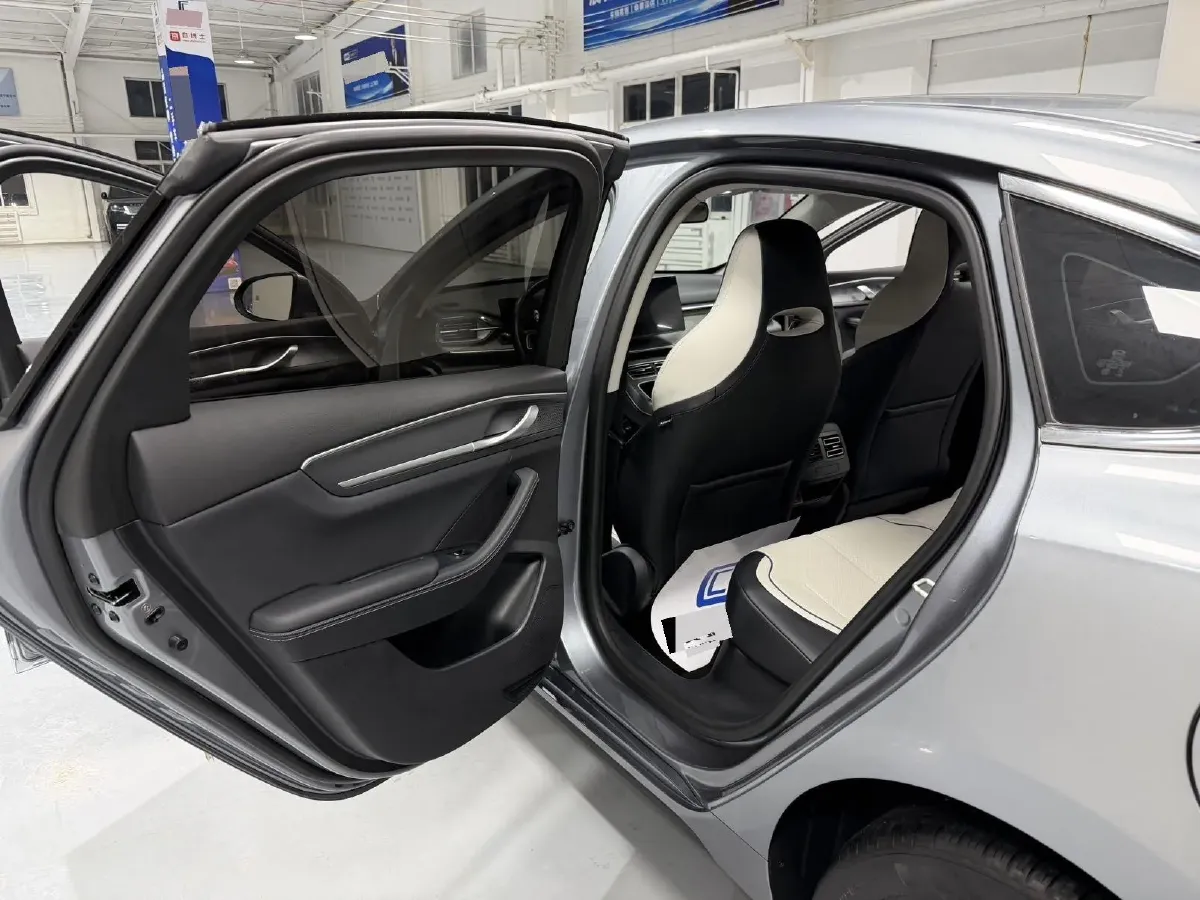 2023 BYD Destroyer 05 1.5L 110HP L4 E-CVT PHEV 18.3KWH,autocango,china used car exporter,china ev exporter,chinese used car exporter,chinese used ev exporter