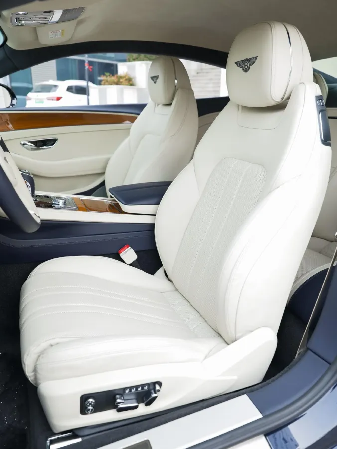 2020 Bentley Continental 4.0T 549HP V8 8DCT,autocango,china used car exporter,china ev exporter,chinese used car exporter,chinese used ev exporter