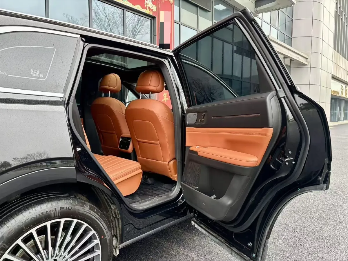 2025 Jetour X70 PLUS C-DM 1.5T 156HP L4 2DHT PHEV,autocango,china used car exporter,china ev exporter,chinese used car exporter,chinese used ev exporter