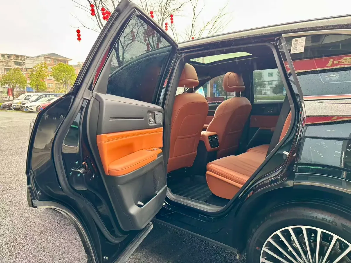 2025 Jetour X70 PLUS C-DM 1.5T 156HP L4 2DHT PHEV,autocango,china used car exporter,china ev exporter,chinese used car exporter,chinese used ev exporter