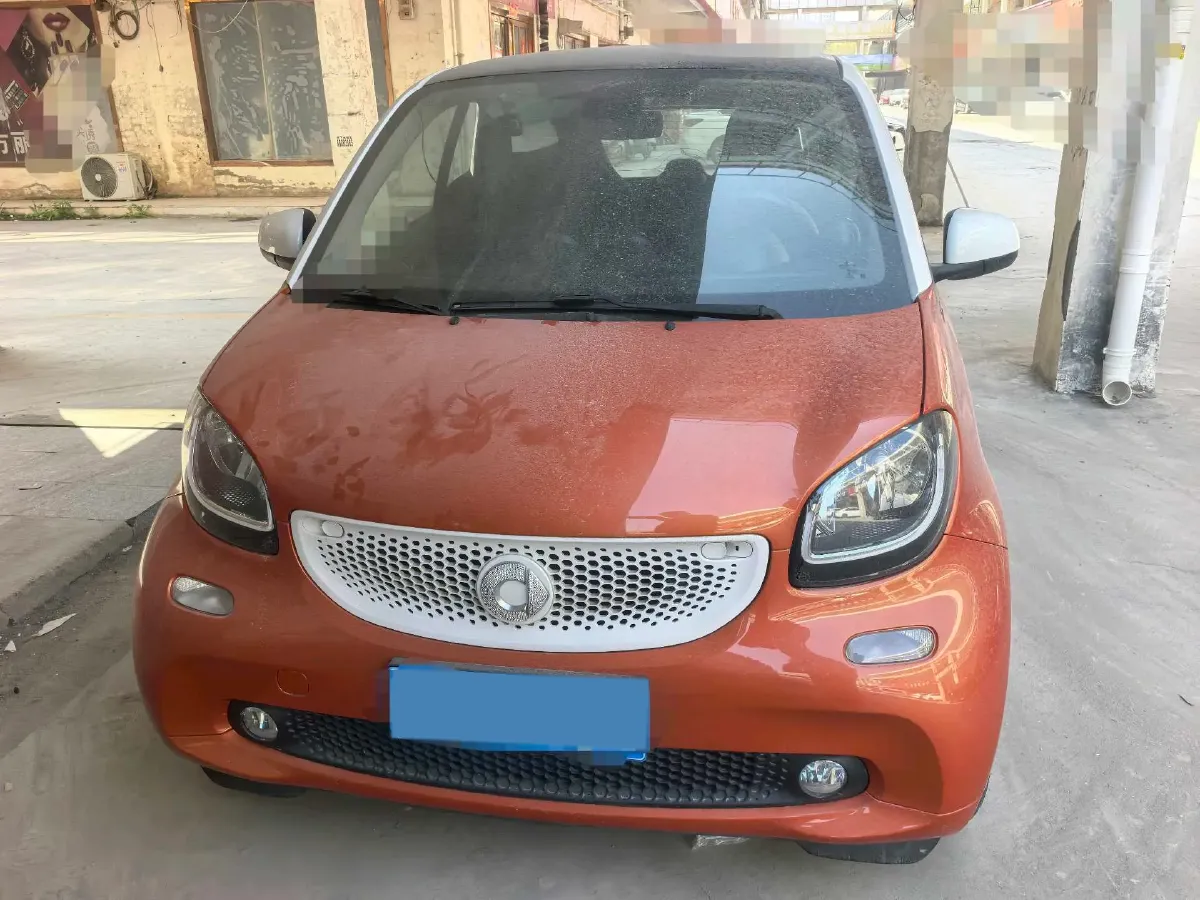 2017 Smart smart fortwo 1.0L 71HP L3 6DCT,autocango,china used car exporter,china ev exporter,chinese used car exporter,chinese used ev exporter
