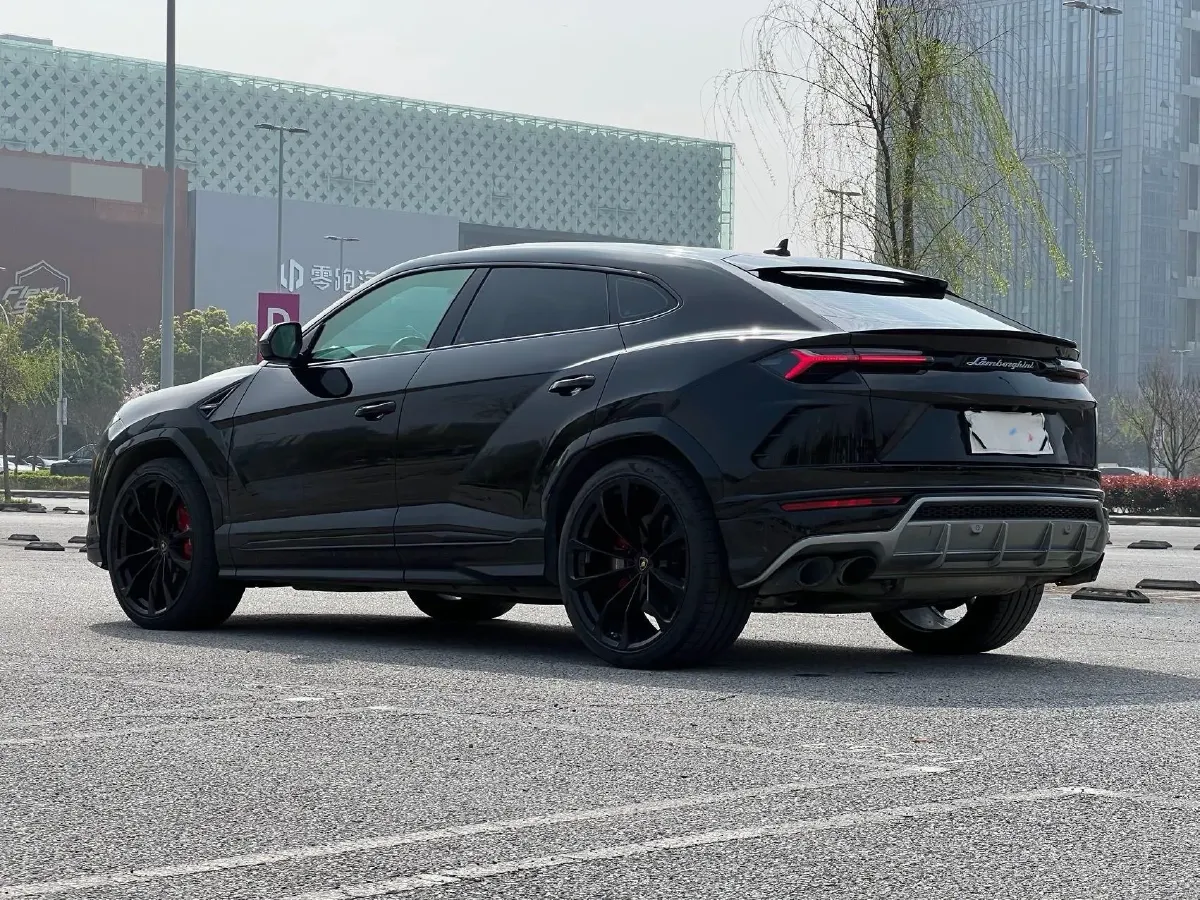 2021 Lamborghini Urus 4.0T 641HP V8 8AT,autocango,china used car exporter,china ev exporter,chinese used car exporter,chinese used ev exporter