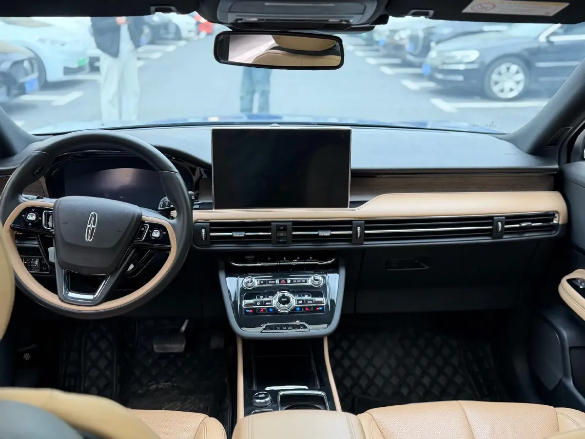 2022 Lincoln Corsair 2.0T 245HP L4 8AT,autocango,china used car exporter,china ev exporter,chinese used car exporter,chinese used ev exporter