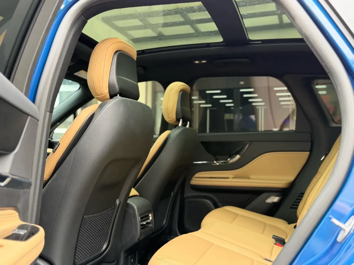 2022 Lincoln Corsair 2.0T 245HP L4 8AT,autocango,china used car exporter,china ev exporter,chinese used car exporter,chinese used ev exporter