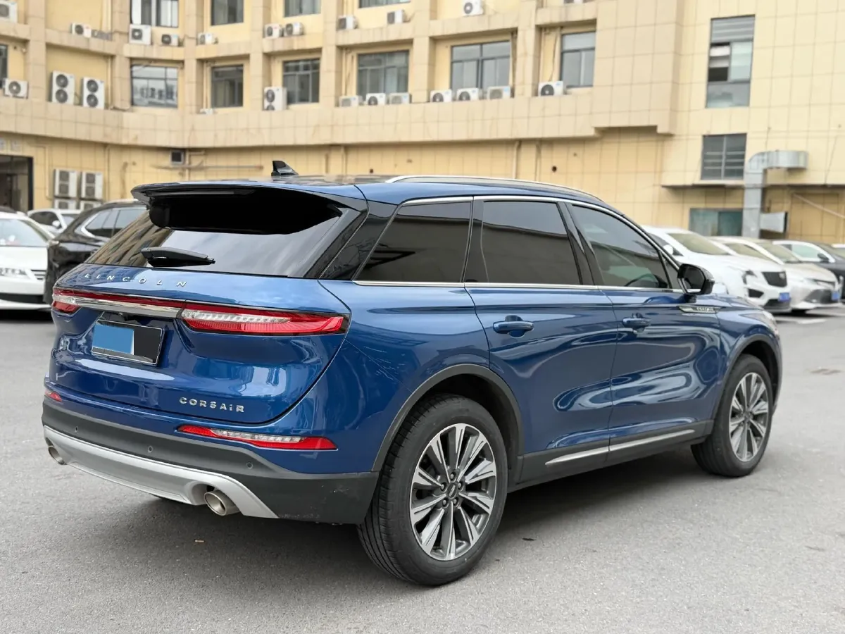 2022 Lincoln Corsair 2.0T 245HP L4 8AT,autocango,china used car exporter,china ev exporter,chinese used car exporter,chinese used ev exporter