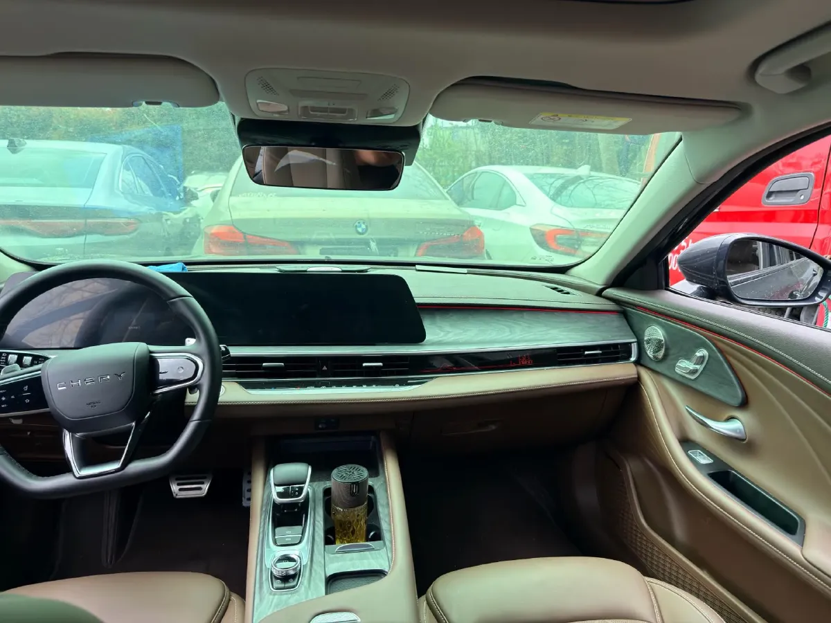 2025 Chery Arrizo 8 2.0T 254HP L4 7DCT,autocango,china used car exporter,china ev exporter,chinese used car exporter,chinese used ev exporter