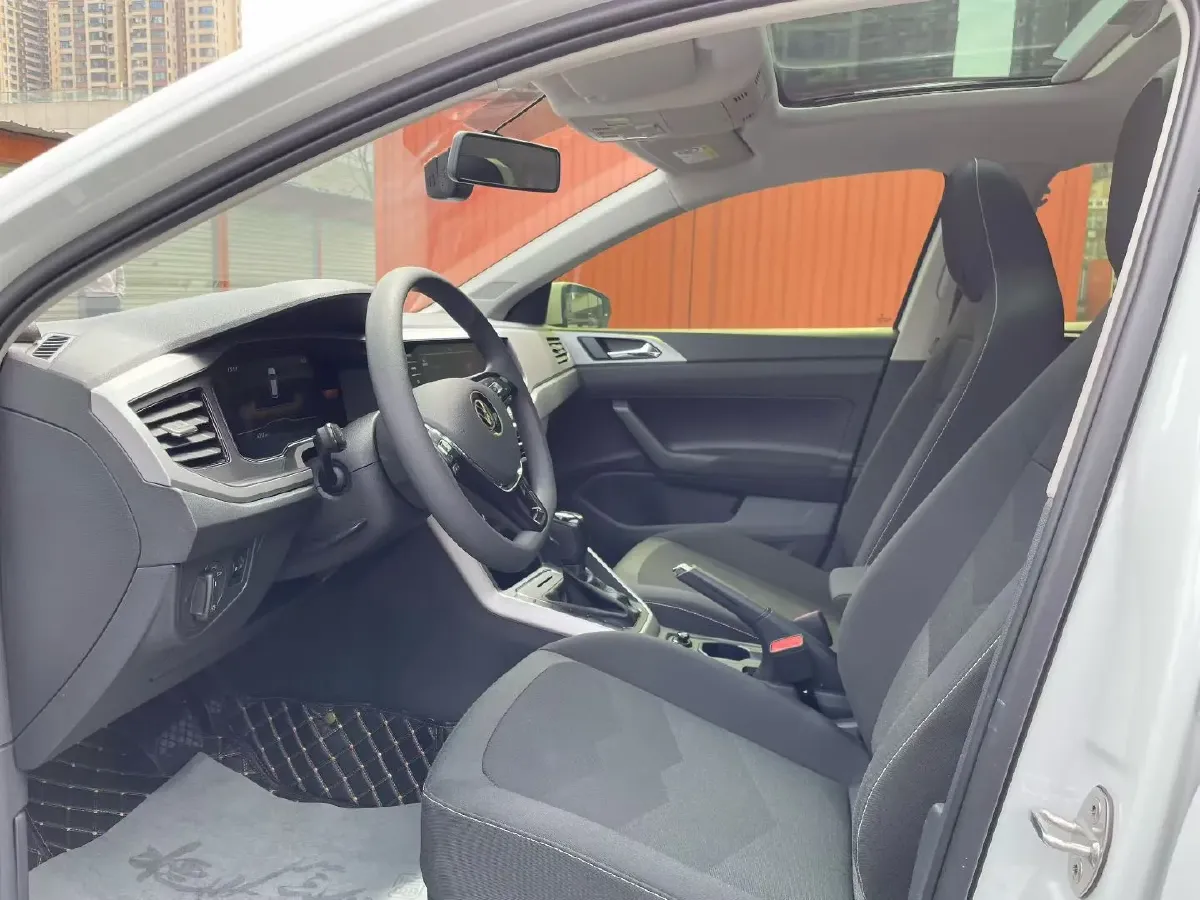 2023 Volkswagen Polo 1.5L 110HP L4 6AT,autocango,china used car exporter,china ev exporter,chinese used car exporter,chinese used ev exporter