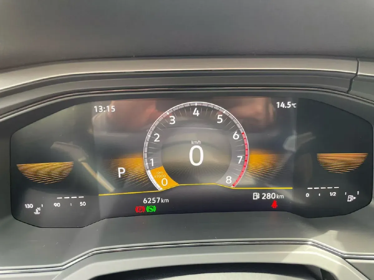 2023 Volkswagen Polo 1.5L 110HP L4 6AT,autocango,china used car exporter,china ev exporter,chinese used car exporter,chinese used ev exporter