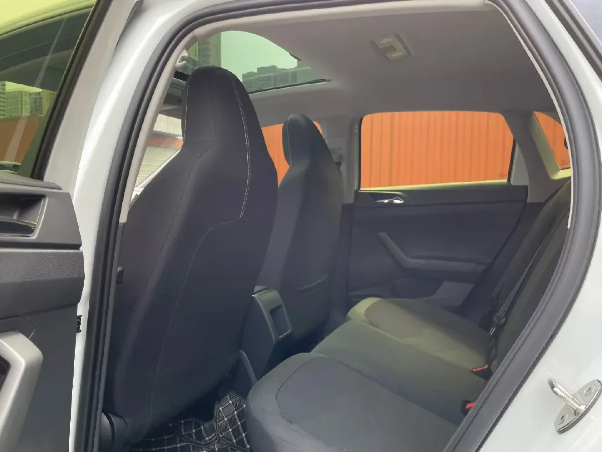 2023 Volkswagen Polo 1.5L 110HP L4 6AT,autocango,china used car exporter,china ev exporter,chinese used car exporter,chinese used ev exporter