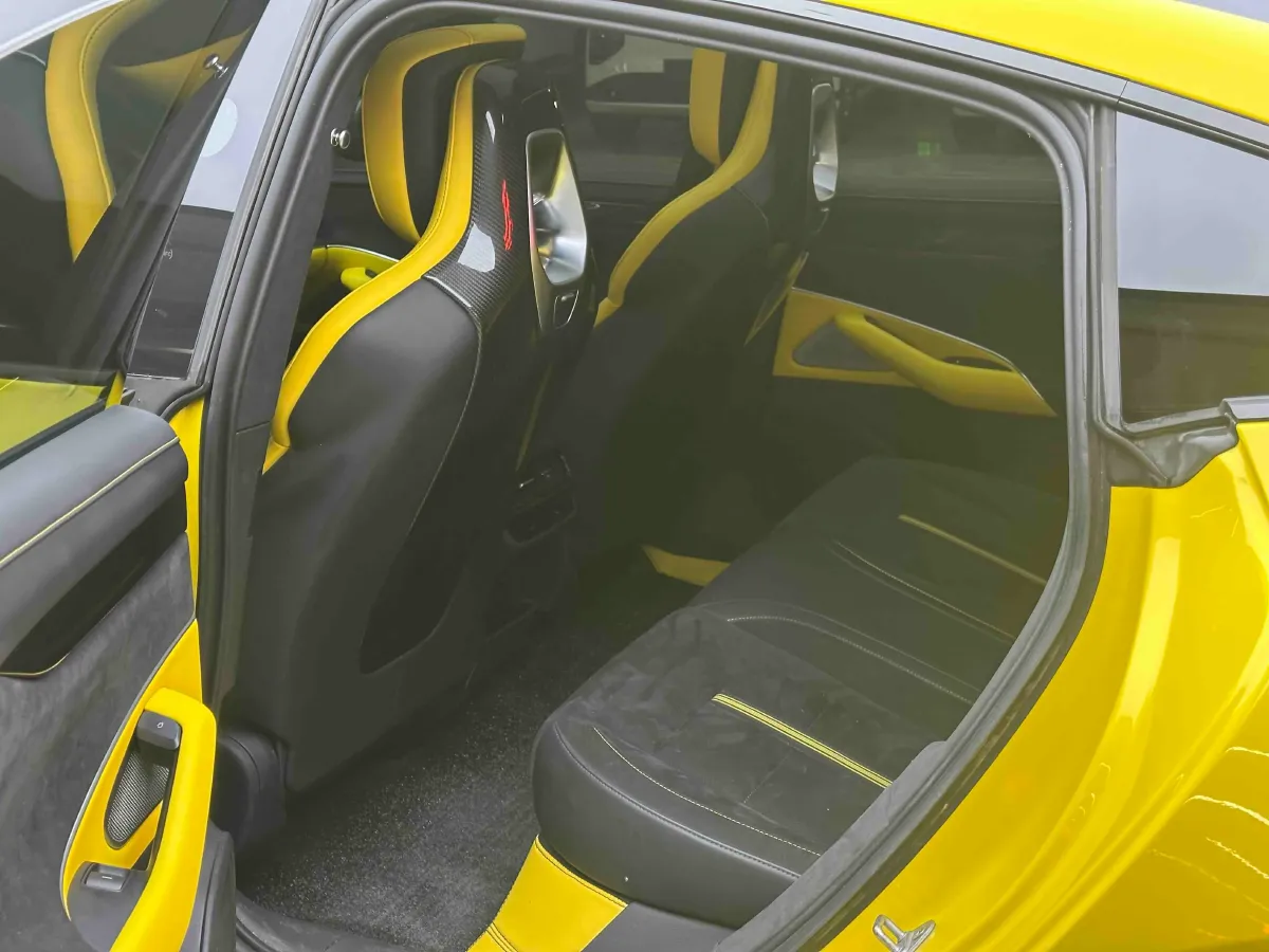 2025 MI SU7 Ultra BEV 93.7KWH,autocango,china used car exporter,china ev exporter,chinese used car exporter,chinese used ev exporter