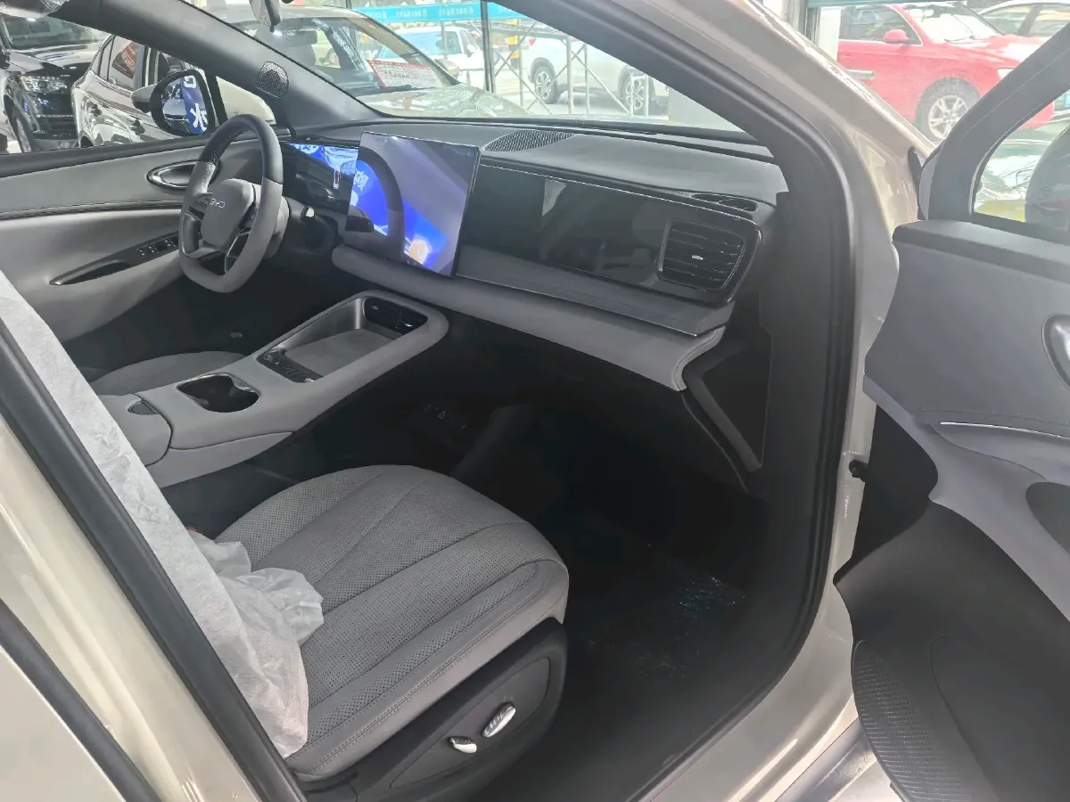 2025 BYD Sea Lion 06 1.5L 101HP L4 E-CVT PHEV,autocango,china used car exporter,china ev exporter,chinese used car exporter,chinese used ev exporter