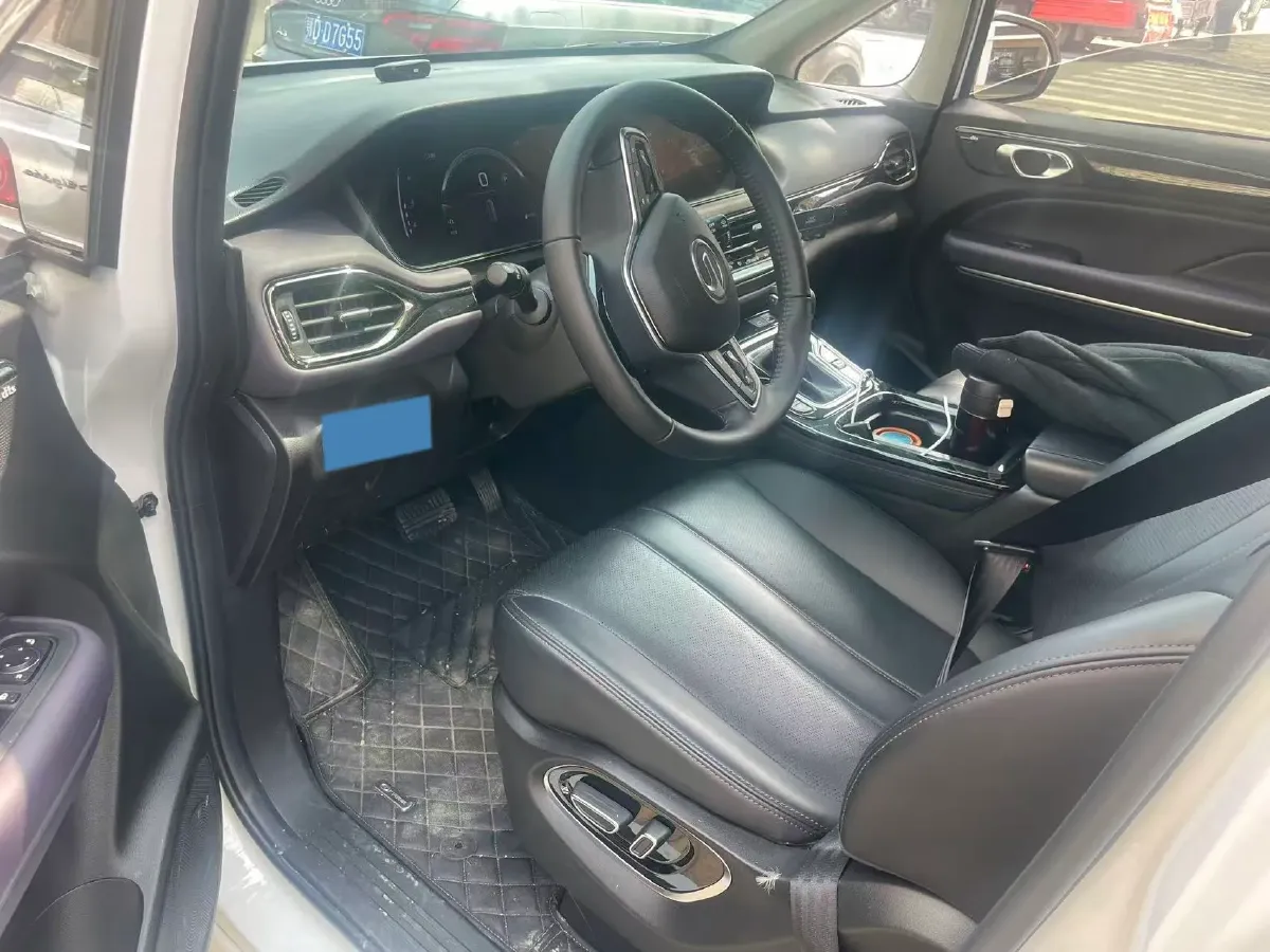 2025 GAC Trumpchi M6 1.5T 177HP L4 7DCT,autocango,china used car exporter,china ev exporter,chinese used car exporter,chinese used ev exporter