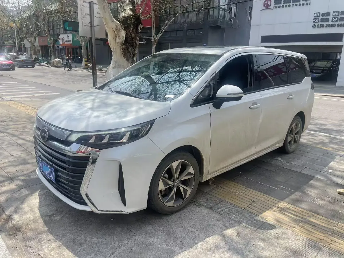 2025 GAC Trumpchi M6 1.5T 177HP L4 7DCT,autocango,china used car exporter,china ev exporter,chinese used car exporter,chinese used ev exporter